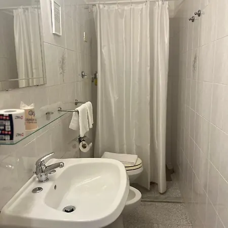 Otel Nice Viareggio