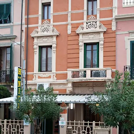 Nice Otel Viareggio
