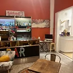 尼斯酒店 2* 维亚雷焦